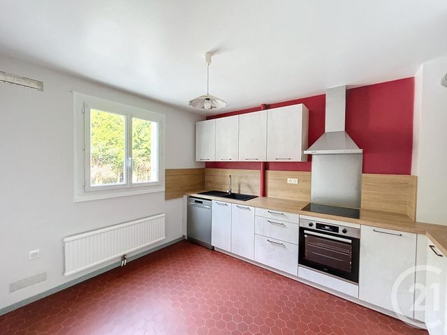 Appartement F3 à louer - 3 pièces - 65.0 m2 - GUERET - 23 - LIMOUSIN - Century 21 La Fontaine Immobilier